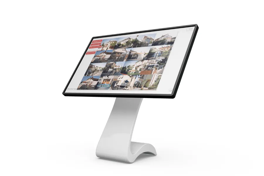 Interactive Kiosk Created by the Cité de l'Architecture
